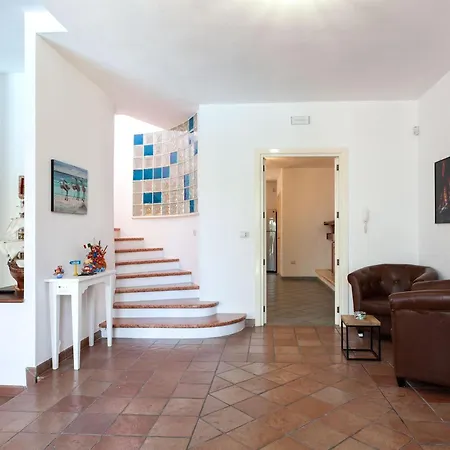 Villa 6 Bagni, Piscina, Wifi, Animali, M200 *