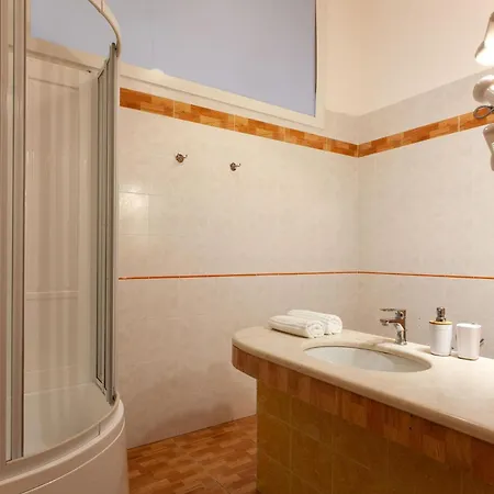 6 Bagni, Piscina, Wifi, Animali, M200 * Neviano