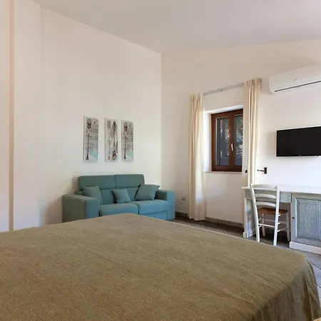 Villa 6 Bagni, Piscina, Wifi, Animali, M200 Neviano