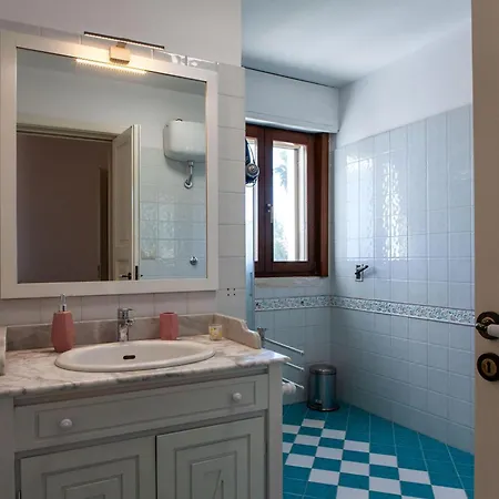 6 Bagni, Piscina, Wifi, Animali, M200 *