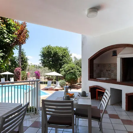 6 Bagni, Piscina, Wifi, Animali, M200 * Neviano