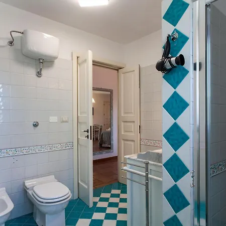 6 Bagni, Piscina, Wifi, Animali, M200 *